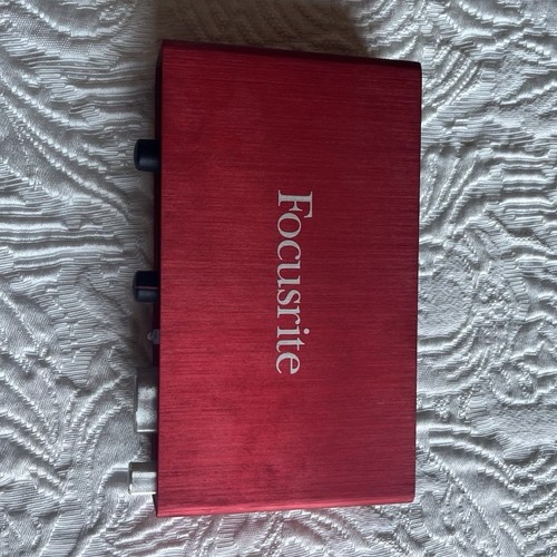 Focusrite scarlett 2i2 usb - focusrite,
