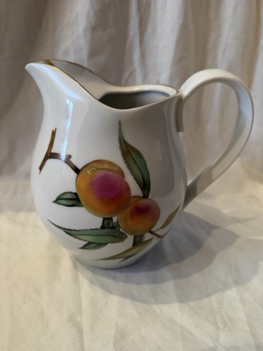 Royal worcester evesham - worcester, gold