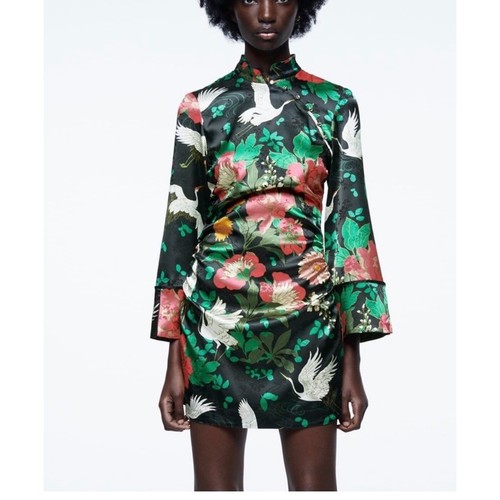Zara oriental crane floral - oriental,