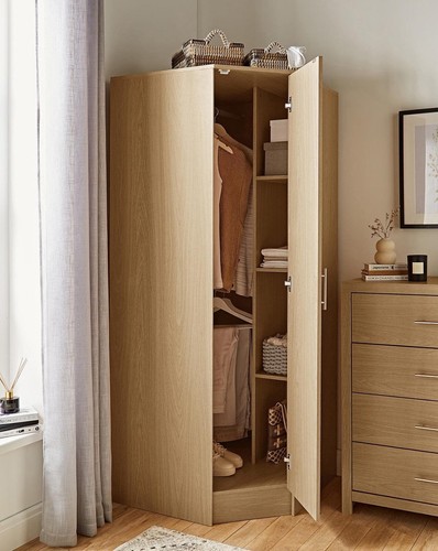 Space saving corner oak - corner,