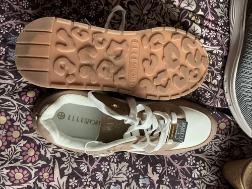 Elle sport size - elle, lad£a