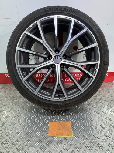 Genuine maserati grecale - genuine,