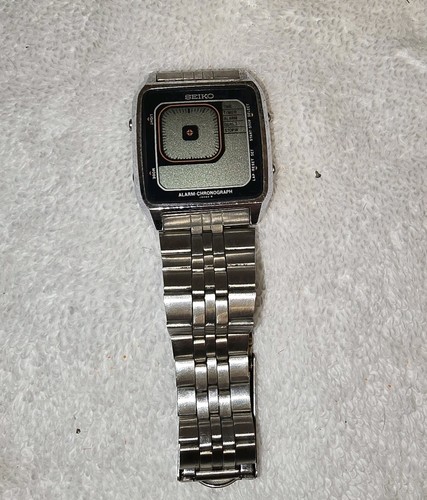 Seiko lcd james bond watch - lcd,
