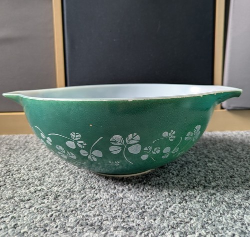 Vintage pyrex green - pyrex, shamrock