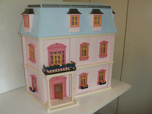 Playmobil deluxe dollhouse - playmobil,