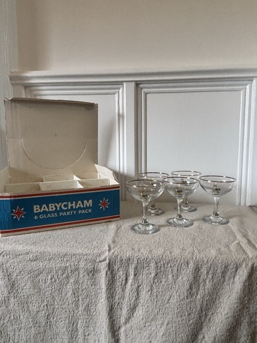 Set babycham glasses - set,