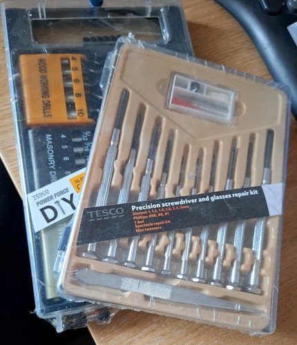 New tesco 16 - piece, drill