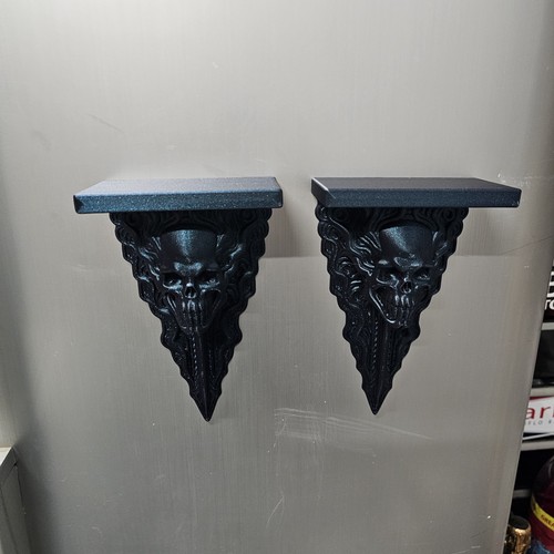 Giger inspired custom - giger,