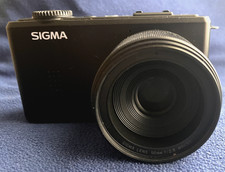Sigma  Merrill  DP3 Foveon Sensor Digital Camera With Accessories.