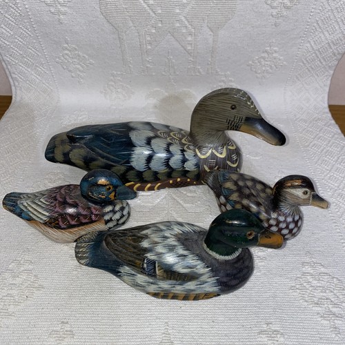 Vintage carved hand crafted - hand,