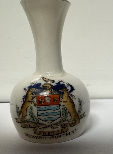 Shelley china 204 - shelley,