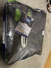 5’6 Weatherbeeta ComfiTec 210D Channel Quilt Combo Neck Medium