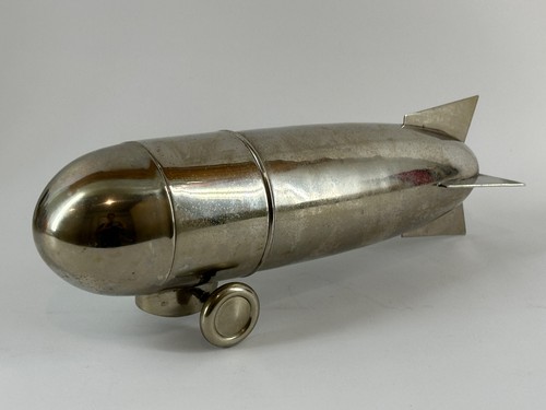 Cocktail shaker airship - cocktail,