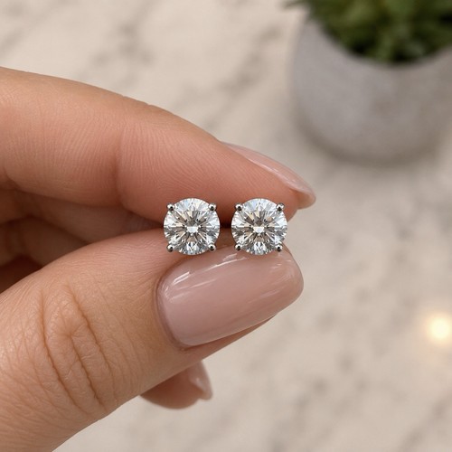 Moissanite diamond stud - moissanite,