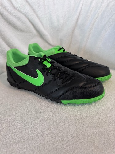 Nike bomba new - 5,
