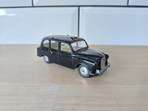 Corgi 418 austin fx4 - corgi,