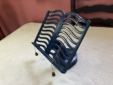 VINTAGE VICTOR CAST IRON RECIPE/ COOK BOOK STAND. PAINTED BLUE. MADE IN ENGLAND.