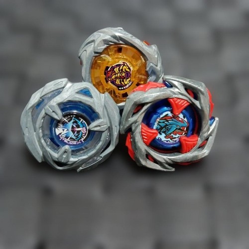 Beyblade top lot impact - beyblade, 3