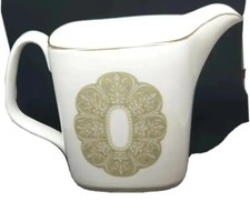 Royal Doulton Milk Jug Discontinued Pattern English Bone China Sonnet H SO12 