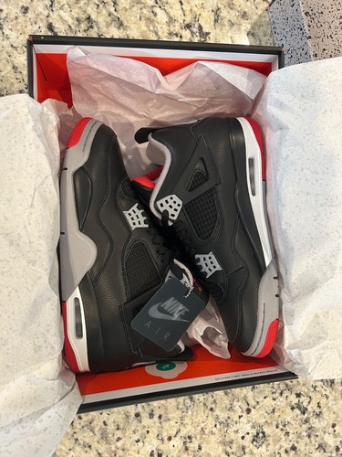 New never worn size - never, air