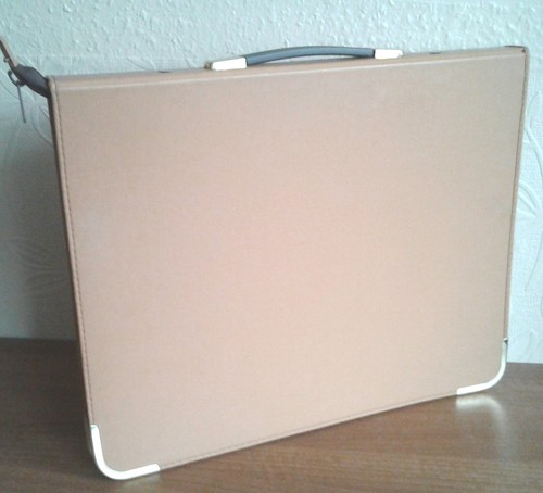 Portfolio folder ring - portfolio,