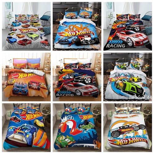 Hot eels print quilt - hot#wh@eels,