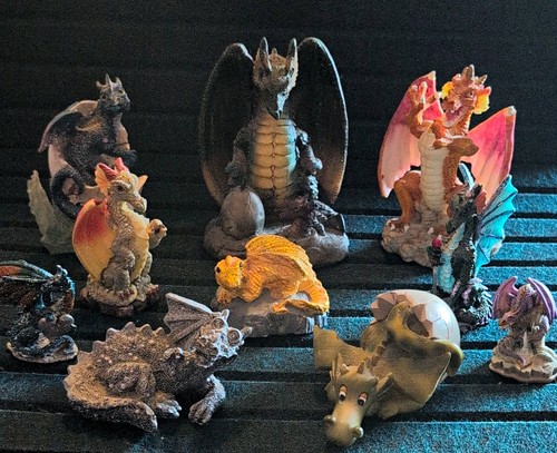 Job lot miniature dragon - miniature,