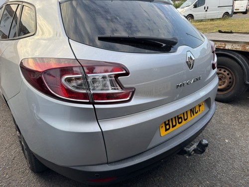 2010 renault megane - 2010, door