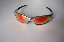 Oakley Straight Jacket