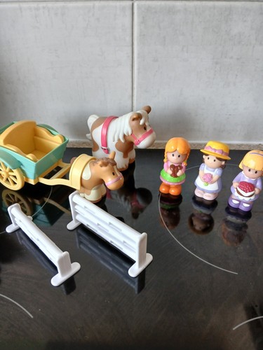 Happyland horses and people - happyland,