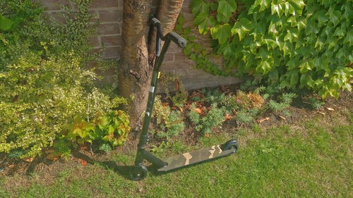 Camo stunt scooter used - camo,