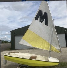 Mayflower 11 foot Sailing Dinghy and Trailer 