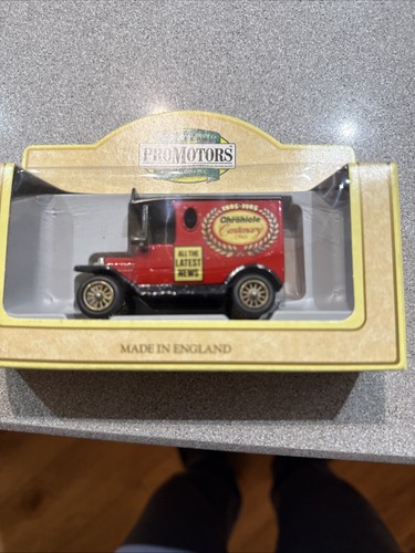 Lledo model ford van - lledo,