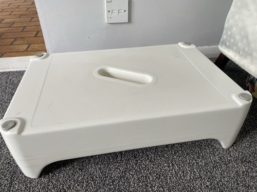 Plastic bath step - plastic,