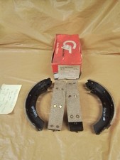 HILLMAN TALBOT AVENGER  FORD CORTINA MK3 REAR BRAKE SHOES