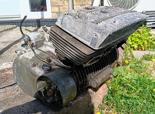 Suzuki gt380 engine - suzuki,