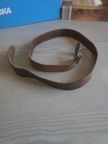Vintage brown leather belt - leather,