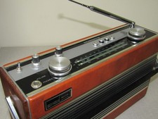 Roberts R900 Vintage Radio