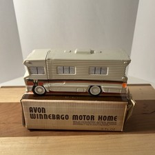 Vintage Avon Winnebago Motor Home bottle Deep Woods after shave with box