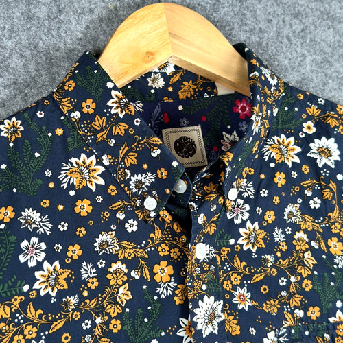 Pretty green shirt mens medium - shirt,