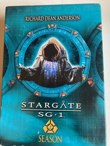 Stargate season box set - box,