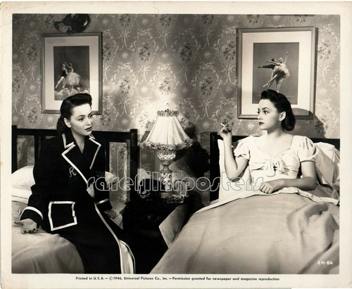 Dark mirror 1946 - dark,