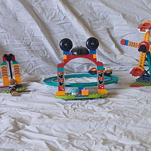 Lego disney fairground - fairground, no