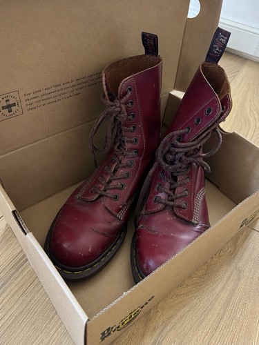 Martens docs s - docs, dm’s