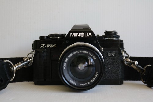 Minolta 700 35mm - minolta, x‑700