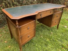 Superb Vintage Stamped ‘Strongbow’ Furniture Walnut Kneehole Desk with Key VGC