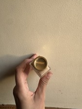 Brand NEW: ESTEE LAUDER DOUBLE WEAR FOUNDATION- SHADE DAWN