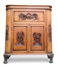 ANTIQUE CAMPHOR WOOD DRINKS CABINET GIN BAR CARVED SUPERIOR QUALITY C1950s