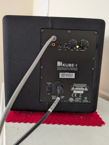 Kef kube active - active, subwoofer
