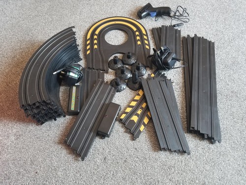 Huge lot micro scalextric - lot, of